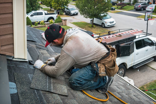 Professional Gutter Installation technician working in Saddle River, NJ
